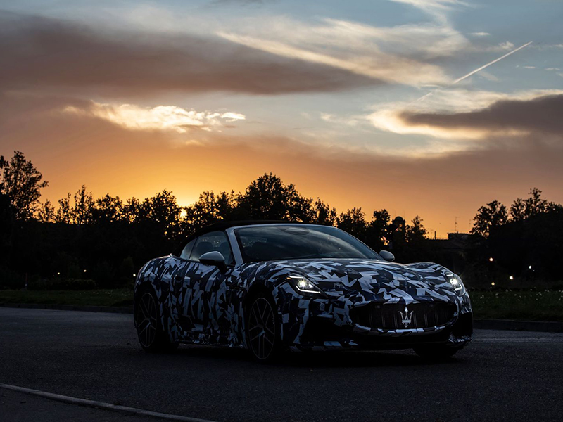 مازيراتي تكشف عن صور النموذج الأولي لسيارة جران كابريو الجديدة